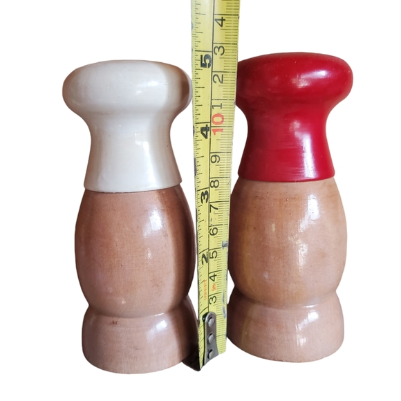 Large vintage wooden cat chef salt and pepper shakers - Picture 2 of 3